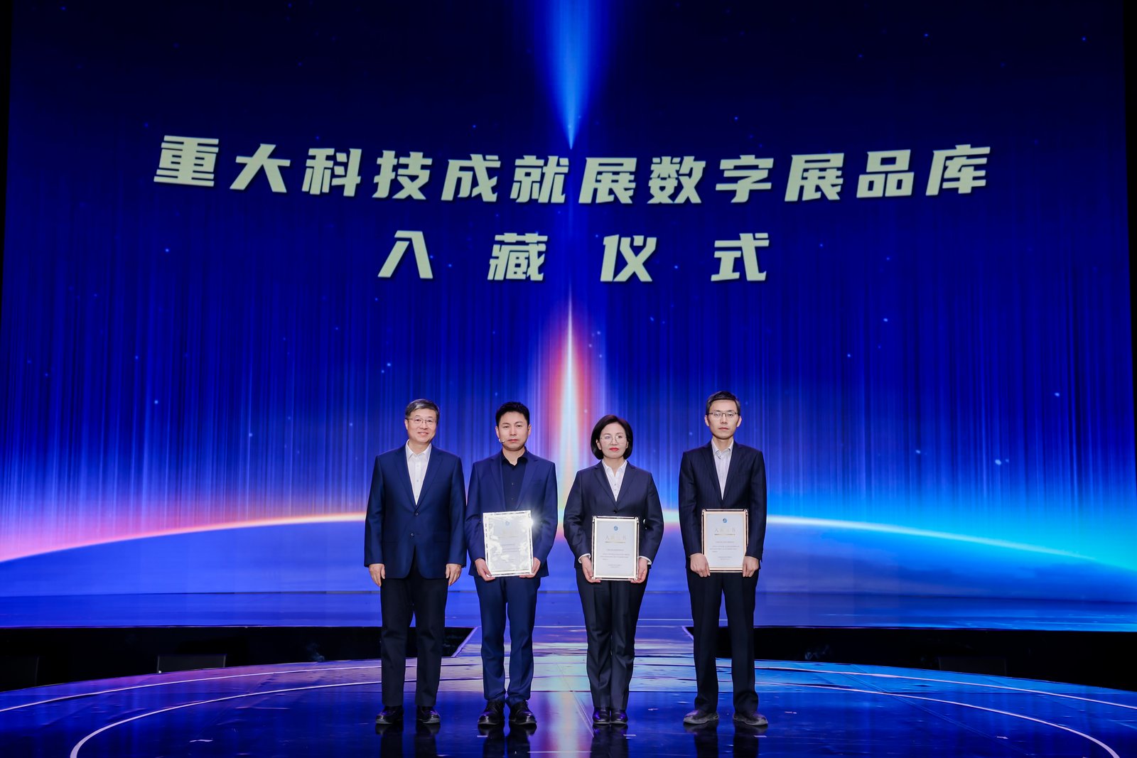 QXS6700.jpg~tplv-9lv23dm2t1-resize-animforce-v1_1600_3000_gif.jpg